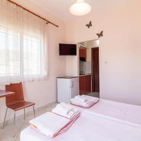 Iliadis House * Sarti