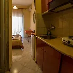 Iliadis House 사르티