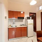 아파트 Iliadis House *