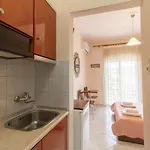 아파트 Iliadis House *