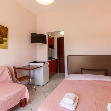 Διαμέρισμα Iliadis House *