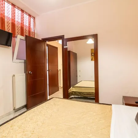 Apartment Iliadis House *