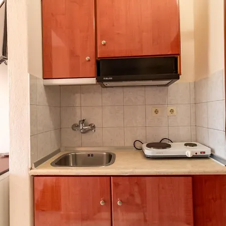 Iliadis House *