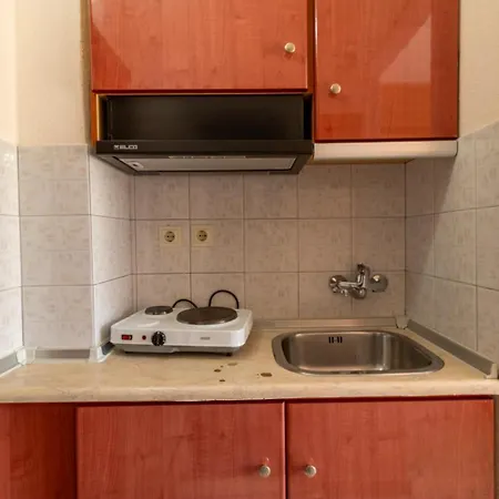 Iliadis House